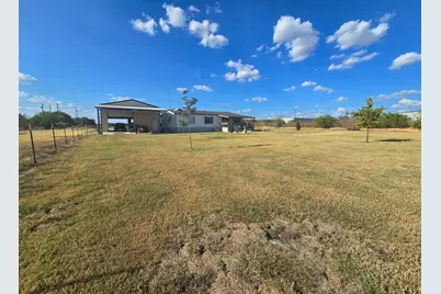 1400 E County Road 109, Venus, TX 76084 - Photo 27