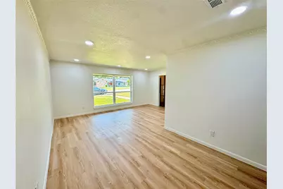 6200 Wrigley Way, Fort Worth, TX 76133 - Photo 5