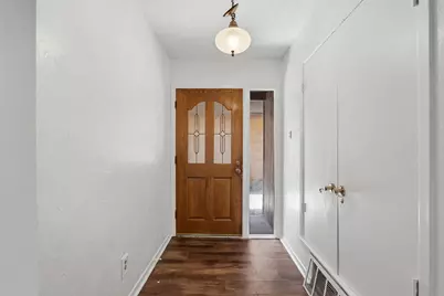 2202 Green Gate Drive, Arlington, TX 76012 - Photo 3
