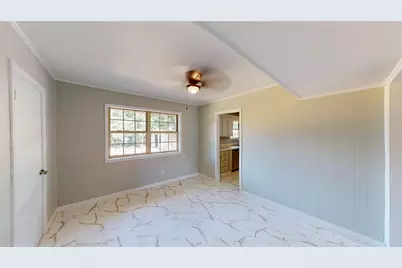 1105 S Ridgeway Drive, Cleburne, TX 76033 - Photo 19
