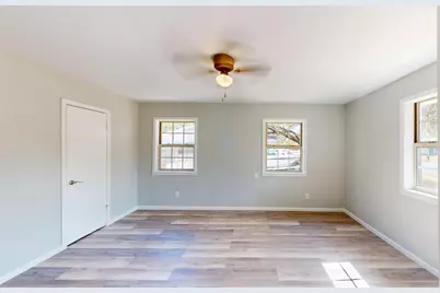 1105 S Ridgeway Drive, Cleburne, TX 76033 - Photo 15