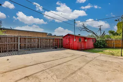 1206 N Morris Street, Gainesville, TX 76240 - Photo 35