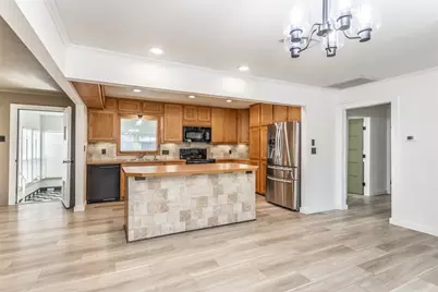 1206 N Morris Street, Gainesville, TX 76240 - Photo 11