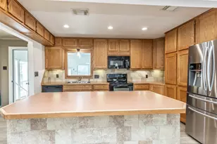 1206 N Morris St, Gainesville, TX 76240 - Photo 13