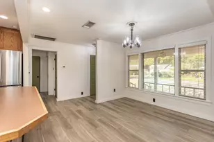 1206 N Morris St, Gainesville, TX 76240 - Photo 15
