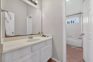 412 Roundrock Ln, Fort Worth, TX 76140 - Photo 29