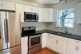 2534 Las Villas Ave, Dallas, TX 75211 - Photo 5