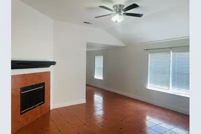 2534 Las Villas Avenue, Dallas, TX 75211 - Photo 3