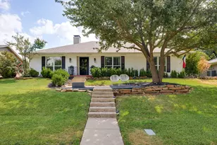 2214 Eastwood Dr, Richardson, TX 75080 - Photo 1