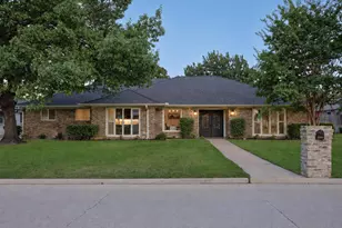 110 Oakmont Dr, Trophy Club, TX 76262 - Photo 1