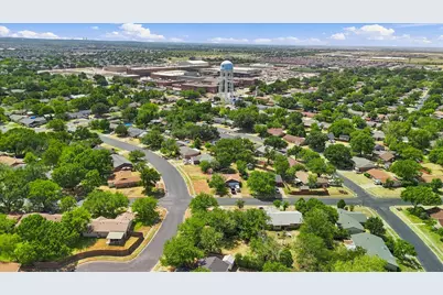 200 Quail Creek Drive, Crowley, TX 76036 - Photo 21