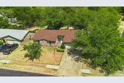 200 Quail Creek Drive, Crowley, TX 76036 - Photo 17