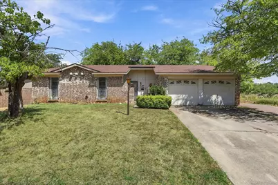 200 Quail Creek Drive, Crowley, TX 76036 - Photo 1