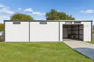 5404 Harrys Pl, Fort Worth, TX 76126 - Photo 3
