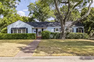 606 Bryson St, Waxahachie, TX 75165 - Photo 1