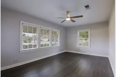 606 Bryson Street, Waxahachie, TX 75165 - Photo 5