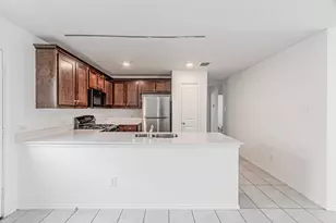 14037 Earlham St, Pilot Point, TX 76258 - Photo 11