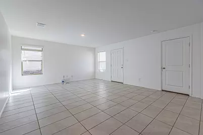 14037 Earlham Street, Pilot Point, TX 76258 - Photo 7