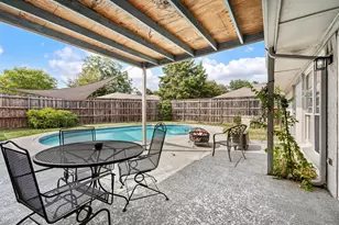 2405 Ridgewood Dr, Plano, TX 75074 - Photo 17