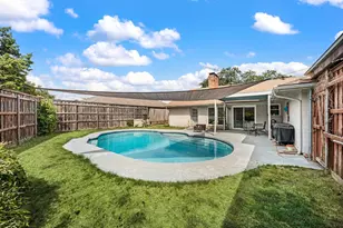 2405 Ridgewood Dr, Plano, TX 75074 - Photo 19