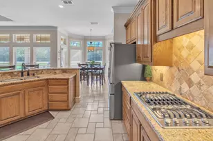 173 Cattlebaron Parc Dr, Fort Worth, TX 76108 - Photo 9