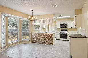 5329 Grand Mesa Dr, Fort Worth, TX 76137 - Photo 9