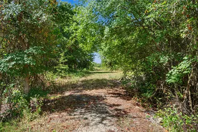 6927 State Highway 22, Bynum, TX 76631 - Photo 15