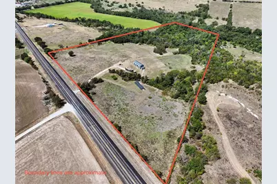 6927 State Highway 22, Bynum, TX 76631 - Photo 1