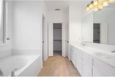4704 Carolina Trace Trail, Fort Worth, TX 76244 - Photo 11