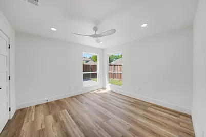 4001 Bullock Drive, Plano, TX 75023 - Photo 25