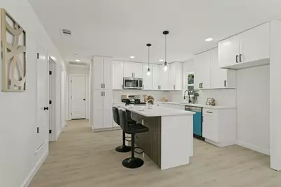 2812 E 15th Street, Plano, TX 75074 - Photo 5