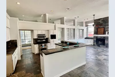 11005 Hermitage Lane, Frisco, TX 75035 - Photo 7