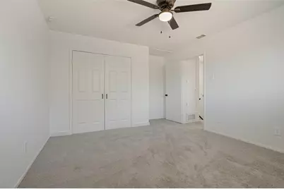 2612 Nina Circle, Grand Prairie, TX 75052 - Photo 17