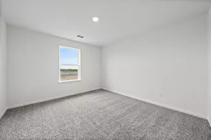 1502 Garfield Dr, Greenville, TX 75401 - Photo 9