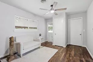 5012 Ira St, Haltom City, TX 76117 - Photo 11