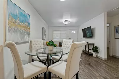 403 E Franklin Street #A, Grapevine, TX 76051 - Photo 11