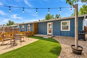 403 E Franklin St, Grapevine, TX 76051 - Photo 21