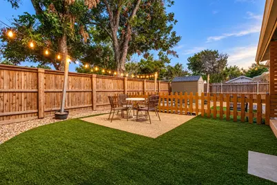 403 E Franklin Street #A, Grapevine, TX 76051 - Photo 19