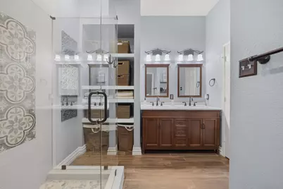 1120 Regal Drive, Garland, TX 75040 - Photo 17