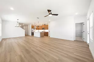 2109 Maple Rdg Dr, Van Alstyne, TX 75495 - Photo 11