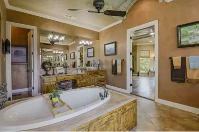 173 Pinnacle Peak Lane, Weatherford, TX 76087 - Photo 23