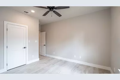2204 Salina Circle, Granbury, TX 76048 - Photo 11