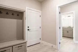 2204 Salina Cir, Granbury, TX 76048 - Photo 15