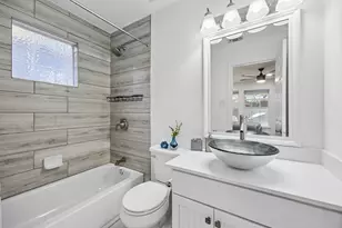 630 W Neely St, Dallas, TX 75208 - Photo 15