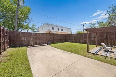 630 W Neely Street, Dallas, TX 75208 - Photo 25