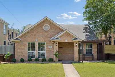 630 W Neely Street, Dallas, TX 75208 - Photo 1