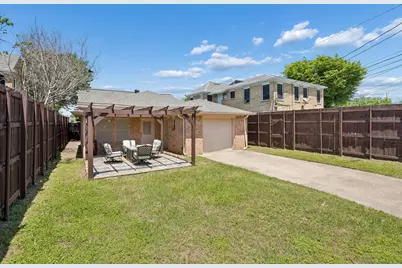 630 W Neely Street, Dallas, TX 75208 - Photo 23