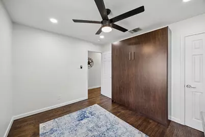 630 W Neely Street, Dallas, TX 75208 - Photo 19