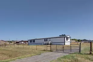 191 Oakley Cir, Weatherford, TX 76085 - Photo 3