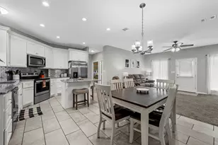 505 David Davis Dr, McGregor, TX 76657 - Photo 9